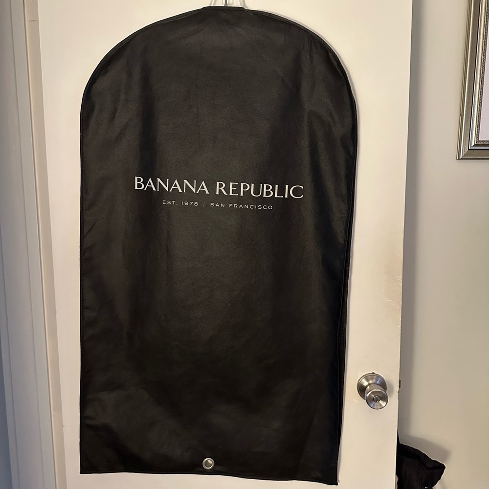 Banana Republic Zipper Garment Bag - Black